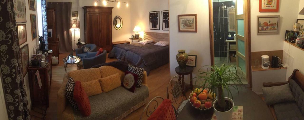 רודז Chambre D'Hotes Le Tilleul De Canac Parking Prive Gratuit מראה חיצוני תמונה
